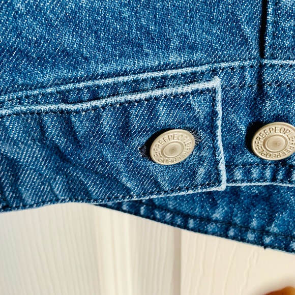 Women’s Denim Jacket - Picture 9 of 10